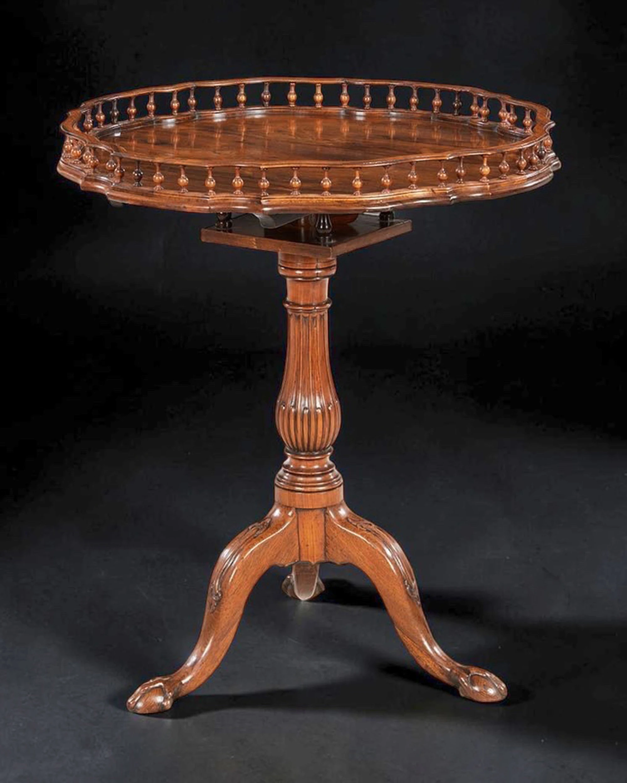 Rare Anglo-Chinese Rosewood Tripod Tea Table