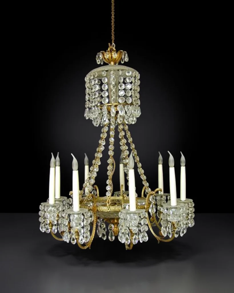 Regency Gilt-Metal and Cut-Glass Eight-Light Chandelier